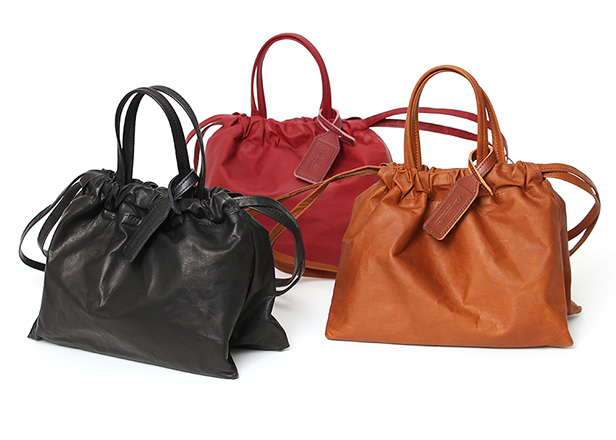 BEAU DESSIN(ボーデッサン) 巾着型レザーバッグ