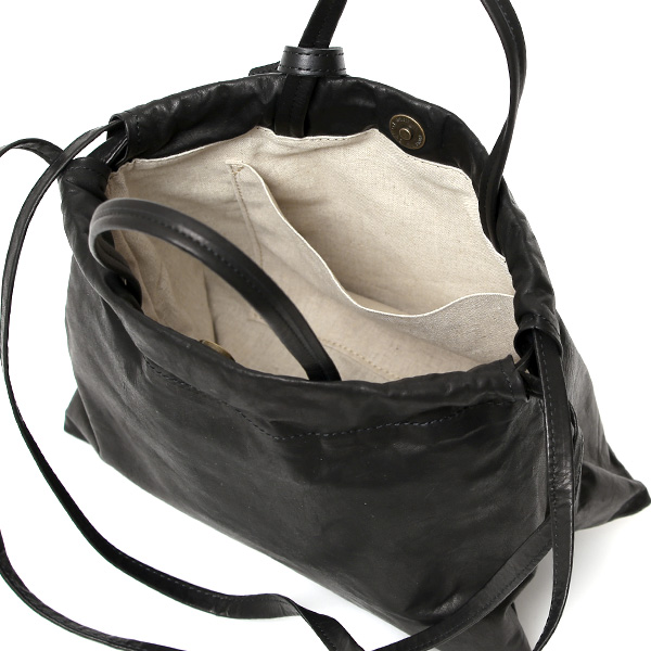  巾着バッグ 本革 メンズ レディース レザー ミニ ショルダーバッグ ブラック 黒 黒色 巾着ポーチ 肩掛け 小さめ 経年変化 エイジング シンプル おしゃれ 小振り 高級感 巾着型 日本製 ブランド BEAU DESSIN ボーデッサン