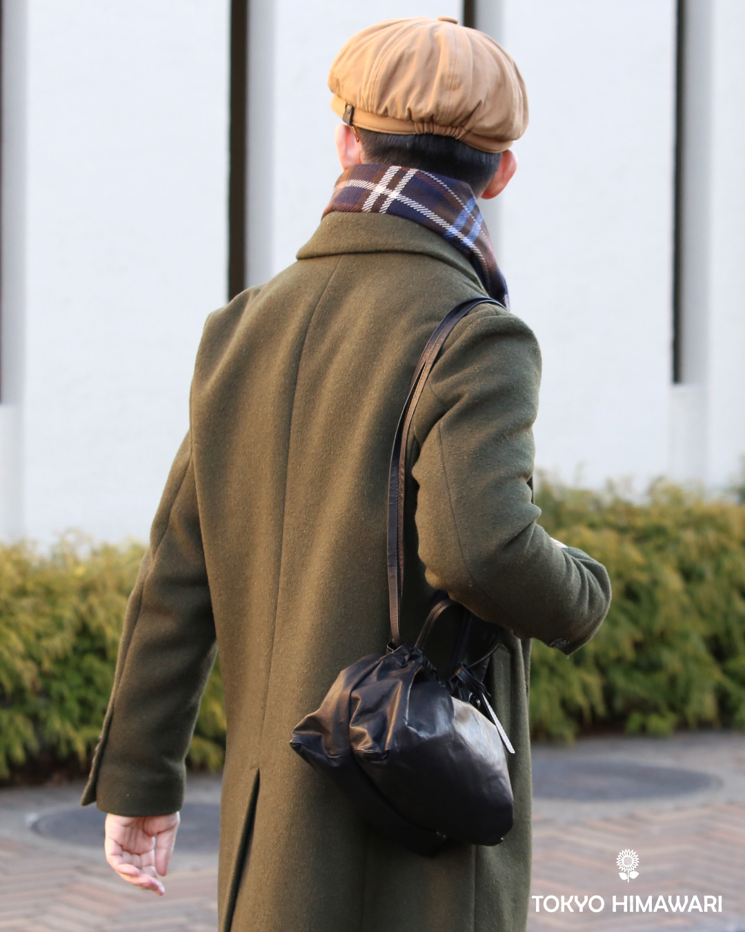 巾着バッグ 本革 メンズ レディース レザー ミニ ショルダーバッグ ブラック 黒 黒色 巾着ポーチ 肩掛け 小さめ 経年変化 エイジング シンプル おしゃれ 小振り 高級感 巾着型 日本製 ブランド BEAU DESSIN ボーデッサン