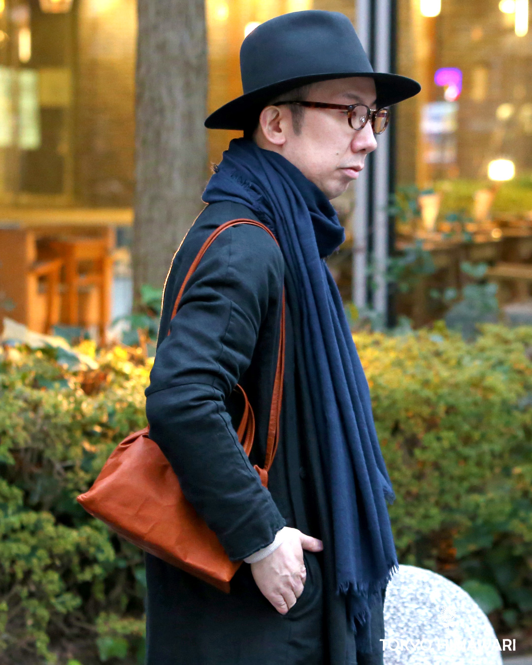 巾着バッグ 本革 メンズ レディース レザー ミニ ショルダーバッグ キャメル ブラウン 茶 茶色 巾着ポーチ 肩掛け 小さめ 経年変化 エイジング シンプル おしゃれ 小振り 高級感 巾着型 日本製 ブランド BEAU DESSIN ボーデッサン