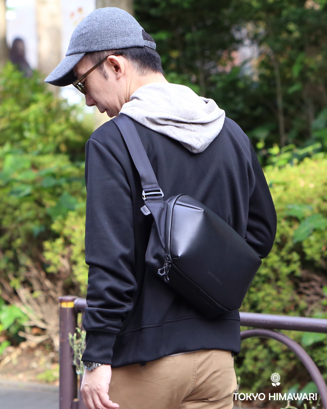 beruf baggage ショルダーバッグ メンズ 本革 防水レザー 日本製 ブラック 黒 黒色 スリングバッグ ボディーバッグ レディース 斜め掛け 大容量 ペットボトル 折り畳み傘 収納可能 自転車 ベルーフバゲージ URBAN EXPLORER 6.0 brf-GR21-WPL