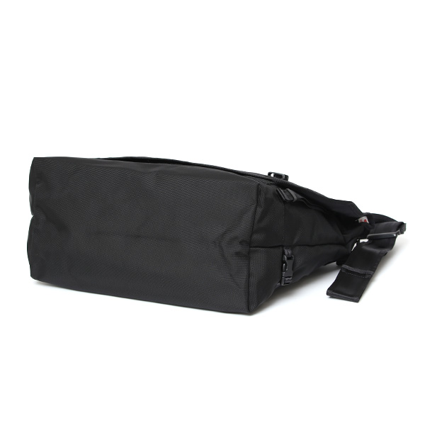beruf baggage メッセンジャーバッグ メンズ 大容量 26L 防水 日本製 ショルダーバッグ ブラック 黒 黒色 17インチ PC収納可能 エアーバリスティックナイロン 自転車 通勤 リフレクター 斜め掛け フラップ ベルーフバゲージ HOBO 26 brf-CF32-BTX