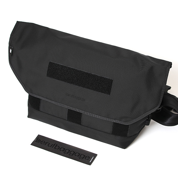 beruf baggage メッセンジャーバッグ メンズ 16L 防水 日本製 ショルダーバッグ ブラック 黒 黒色 15インチ PC収納可能 エアーバリスティックナイロン 自転車 通勤 リフレクター 斜め掛け フラップ ベルーフバゲージ HOBO 16 brf-CF33-BTX