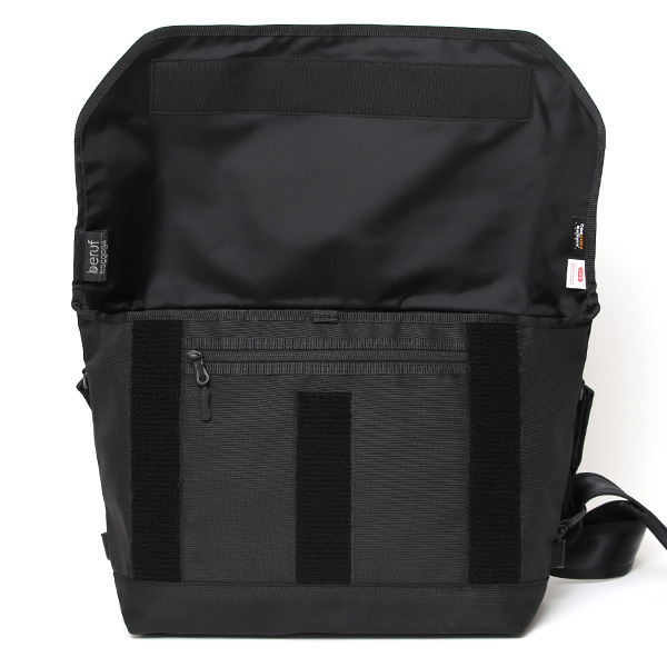 beruf baggage メッセンジャーバッグ メンズ 16L 防水 日本製 ショルダーバッグ ブラック 黒 黒色 15インチ PC収納可能 エアーバリスティックナイロン 自転車 通勤 リフレクター 斜め掛け フラップ ベルーフバゲージ HOBO 16 brf-CF33-BTX
