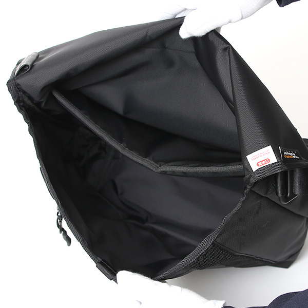 beruf baggage メッセンジャーバッグ メンズ 小型 8L 防水 日本製 ブラック 黒 黒色 小さい 小振り ミニ ショルダーバッグ エアーバリスティックナイロン 自転車 通勤 リフレクター 斜め掛け フラップ ベルーフバゲージ HOBO 16 brf-CF33-BTX