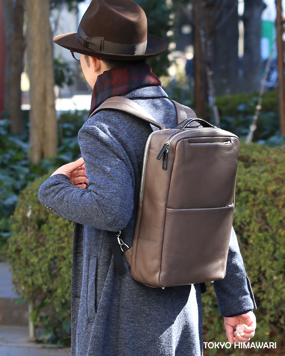 ビジネスリュック メンズ 本革 A4 13インチPC 15インチPC  ベージュ 肌色 大容量 レザー バックパック 2気室 経年変化 大きめ リュックサック エイジング 日本製 FIVE WOODS ファイブウッズ グレイン2.0 39602