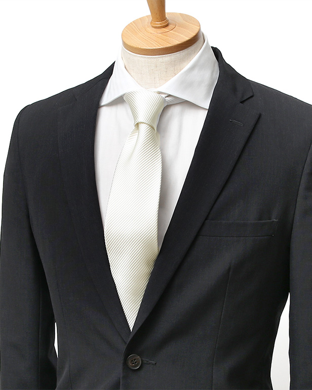 ネクタイ 日本製 手縫い 共裏地 シルク100％ 冠婚葬祭 無地 ホワイト 白色 ビジネス 仕事 フォーマル 結婚式 披露宴 パーティー 男性 メンズ 高級 プレゼント ギフト 化粧箱付き 30代 40代 50代 60代 フランコ スパダ Franco Spada