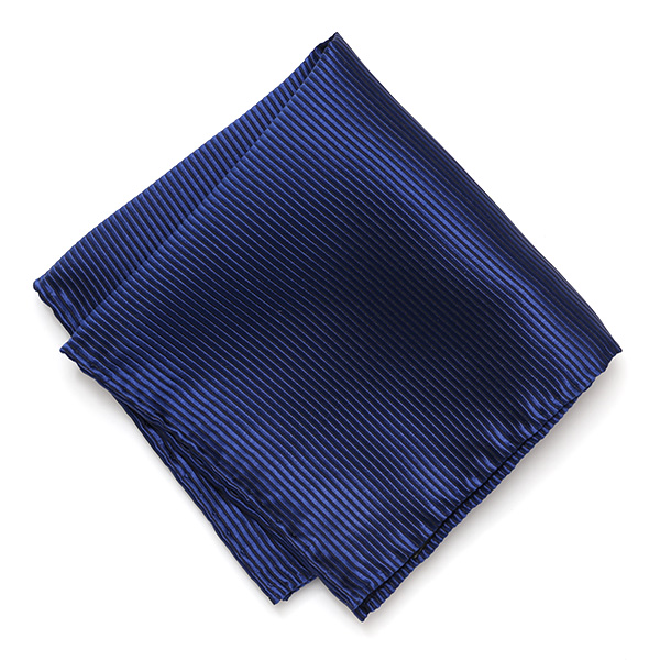 ポケットチーフ 日本製 ハンドロール 手縫い シルク100% 無地 ブルー ネイビー 青色 ポケットスクエア ビジネス 仕事 フォーマル 結婚式 披露宴 パーティー 男性 メンズ 高級 プレゼント ギフト 30代 40代 50代 60代 フランコ スパダ Franco Spada