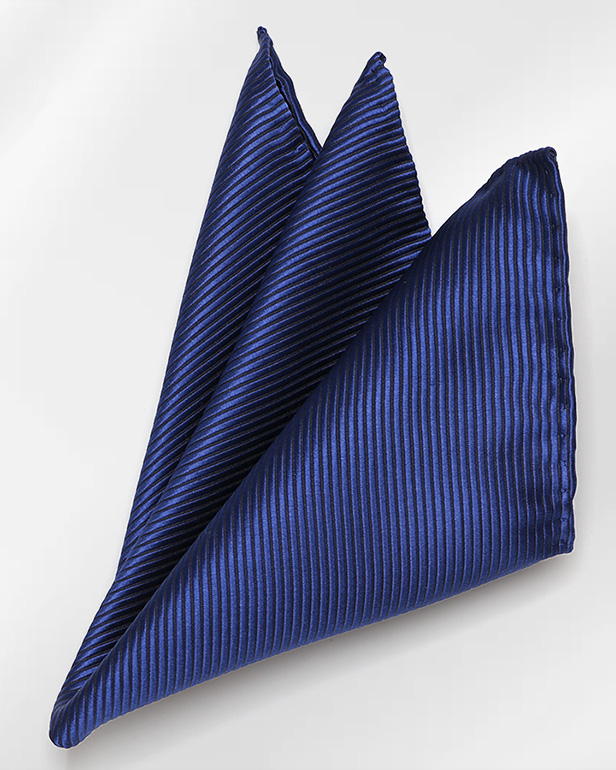 ポケットチーフ 日本製 ハンドロール 手縫い シルク100％ 無地 ブルー ネイビー 青色 ポケットスクエア ビジネス 仕事 フォーマル 結婚式 披露宴 パーティー 男性 メンズ 高級 プレゼント ギフト 30代 40代 50代 60代 フランコ スパダ Franco Spada