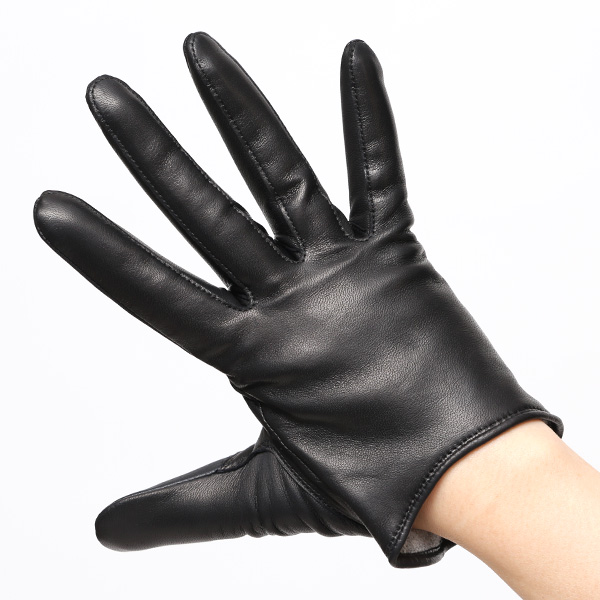 手袋 レディース 本革 カシミヤ裏地 スマホ対応 ショート丈 防寒 革手袋 日本製 ブランド ブラック 黒 黒色 30代 40代 50代 女性 タッチパネル 操作可能 通勤 ビジネス プレゼント 化粧箱付き おしゃれ 高級 KURODA(クロダ)