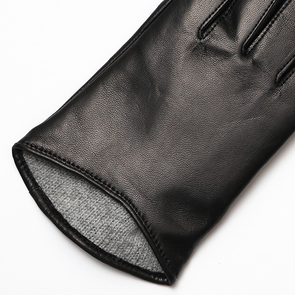 手袋 レディース 本革 カシミヤ裏地 スマホ対応 ショート丈 防寒 革手袋 日本製 ブランド ブラック 黒 黒色 30代 40代 50代 女性 タッチパネル 操作可能 通勤 ビジネス プレゼント 化粧箱付き おしゃれ 高級 KURODA(クロダ)