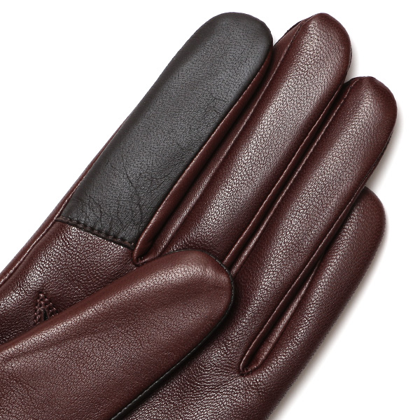  手袋 レディース 本革 カシミヤ裏地 スマホ対応 ショート丈 防寒 革手袋 日本製 ブランド ブラウン 茶 茶色 30代 40代 50代 女性 タッチパネル 操作可能 通勤 ビジネス プレゼント 化粧箱付き おしゃれ 高級 KURODA(クロダ)