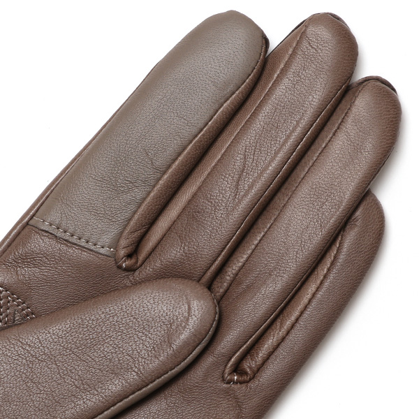  手袋 レディース 本革 カシミヤ裏地 スマホ対応 ショート丈 防寒 革手袋 日本製 ブランド グレー グレイ 灰色 30代 40代 50代 女性 タッチパネル 操作可能 通勤 ビジネス プレゼント 化粧箱付き おしゃれ 高級 KURODA(クロダ)