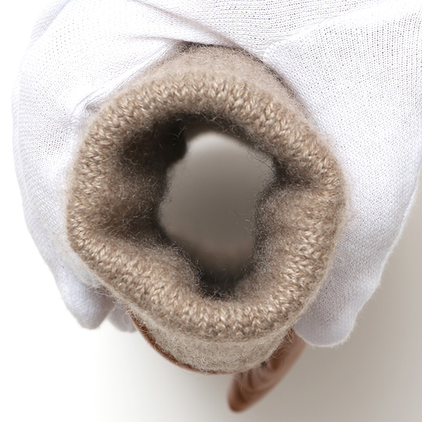 手袋 レディース 本革 カシミヤ裏地 フィンガーレス 防寒 革手袋 日本製 ブランド キャメル ブラウン 茶 茶色 スマホ タッチパネル 操作可能 女性 通勤 ビジネス プレゼント 化粧箱付き おしゃれ 高級 KURODA(クロダ)