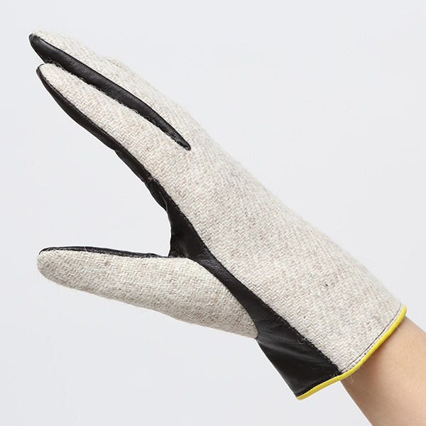 ハリスツイード 日本製 革手袋 レディース スマホ対応 化粧箱付き ブランド 防寒 本革 手袋 ベージュ 肌色 チクチクしない 暖かい タッチパネル 操作可能 プレゼント ギフト かわいい 女性 ビジネス 仕事 クリスマス KURODA(クロダ)