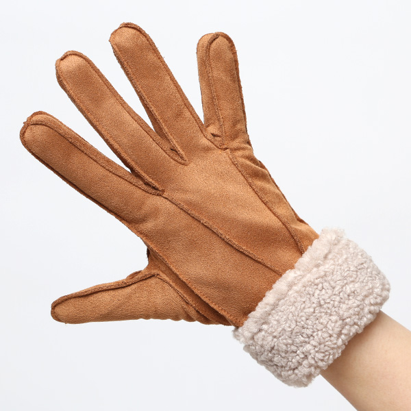  フェイクスエード マイクロボア裏地 暖かい 防寒 レディース 手袋 ブラウン 茶 茶色 日本企画 ブランド クリスマス かわいい 女性 ギフト プレゼント ファー付き おしゃれ チクチクしない KURODA(クロダ)