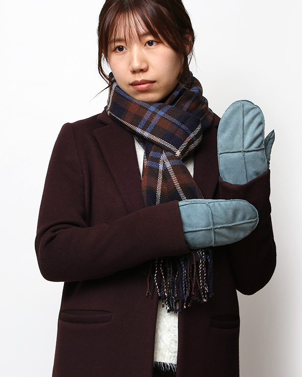 フェイクスエード マイクロボア裏地 ミトン レディース 防寒 手袋 ブルー ネイビー 青色 日本企画 ブランド クリスマス かわいい 女性 ギフト プレゼント 指無し グローブ おしゃれ チクチクしない KURODA(クロダ)