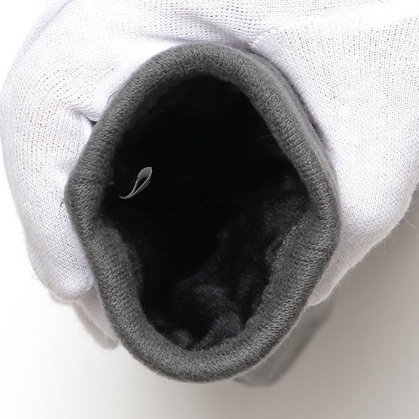  KURODA(クロダ) おさんぽねこ レディース 手袋 スマホ操作可能 グレー グレイ 灰色 暖かい 裏起毛 防寒 猫 動物 アニマル キャラクター 刺繍 かわいい 暖かい 裏起毛 日本企画 ブランド タッチパネル スマートフォン