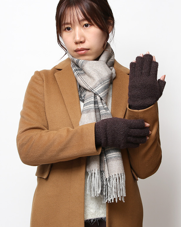 手袋 レディース ナイロンソフトヤーン素材 防寒 暖かい 柔らかい 肌触り ダークブラウン ブラウン 茶 茶色 タッチパネル スマホ操作可能 日本企画 ブランド 付け心地 良い 滑らか 履き心地 女性 KURODA(クロダ)