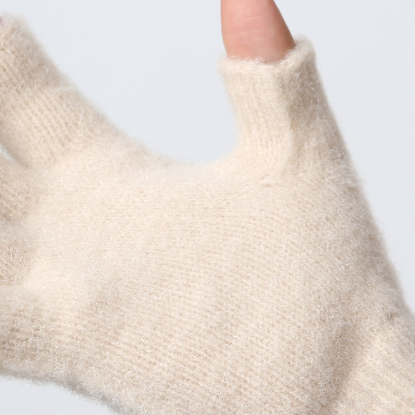  手袋 レディース ナイロンソフトヤーン素材 防寒 暖かい 柔らかい 肌触り ベージュ 肌色 タッチパネル スマホ操作可能 日本企画 ブランド 付け心地 良い 滑らか 履き心地 女性 KURODA(クロダ)