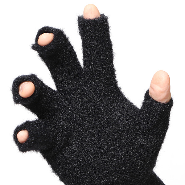  手袋 メンズ ナイロンソフトヤーン素材 防寒 暖かい 柔らかい 肌触り ブラック 黒 黒色 タッチパネル スマホ操作可能 日本企画 ブランド 男性 付け心地 良い 滑らか 履き心地 KURODA(クロダ)