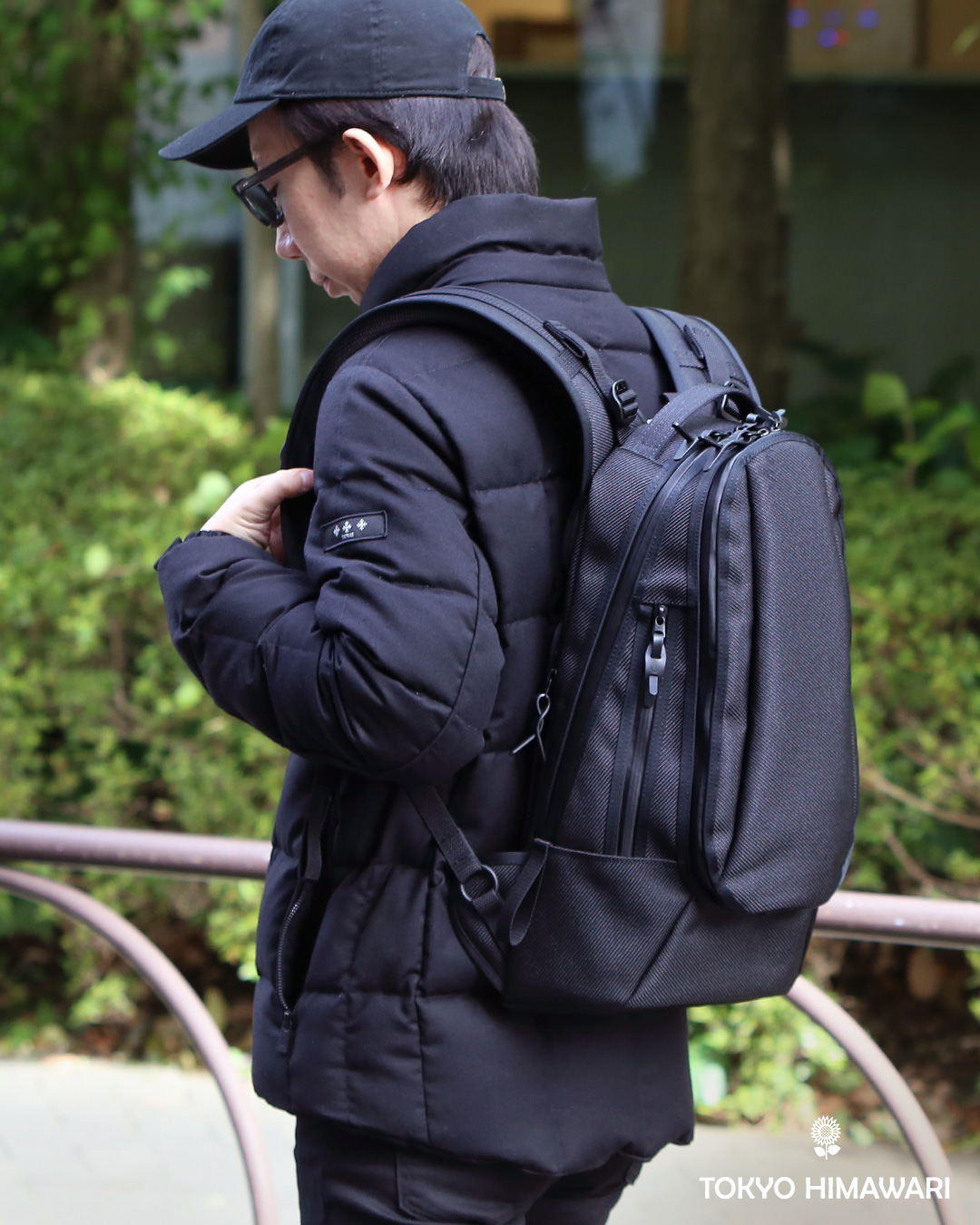 REDUCTS(リダッツ) CYCLER MEDIUM リュック バックパック 日本製 バッグ ブランド メンズ ブラック 黒 黒色 カジュアル 自転車 ヘルメット収納可能 ビジネスリュック PC タブレット A4 男性 高級 高品質 リュックサック