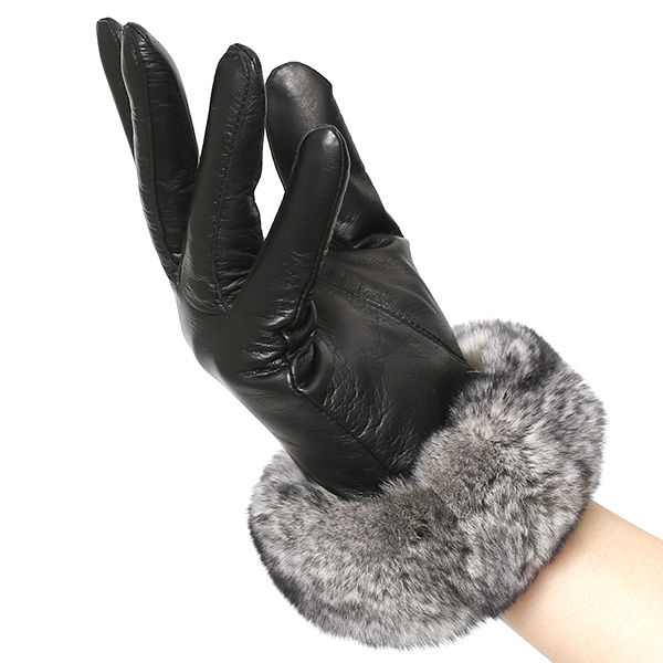女性へのプレゼントにも最適な本革ラビットファー手袋のご紹介